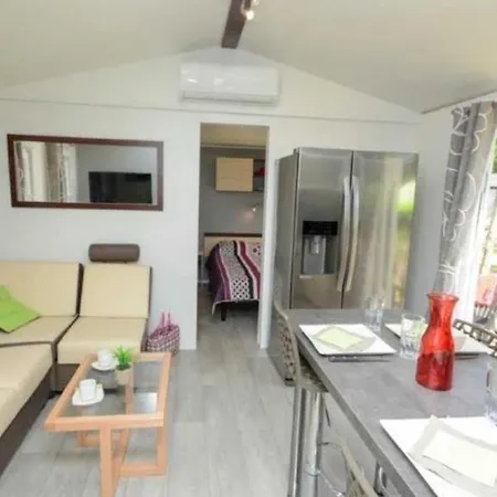 4 Etoiles - Parc Aquatique - Eece0c Grimaud